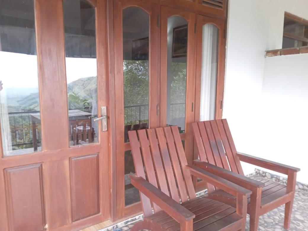 Divine View Homestay Элла Экстерьер фото